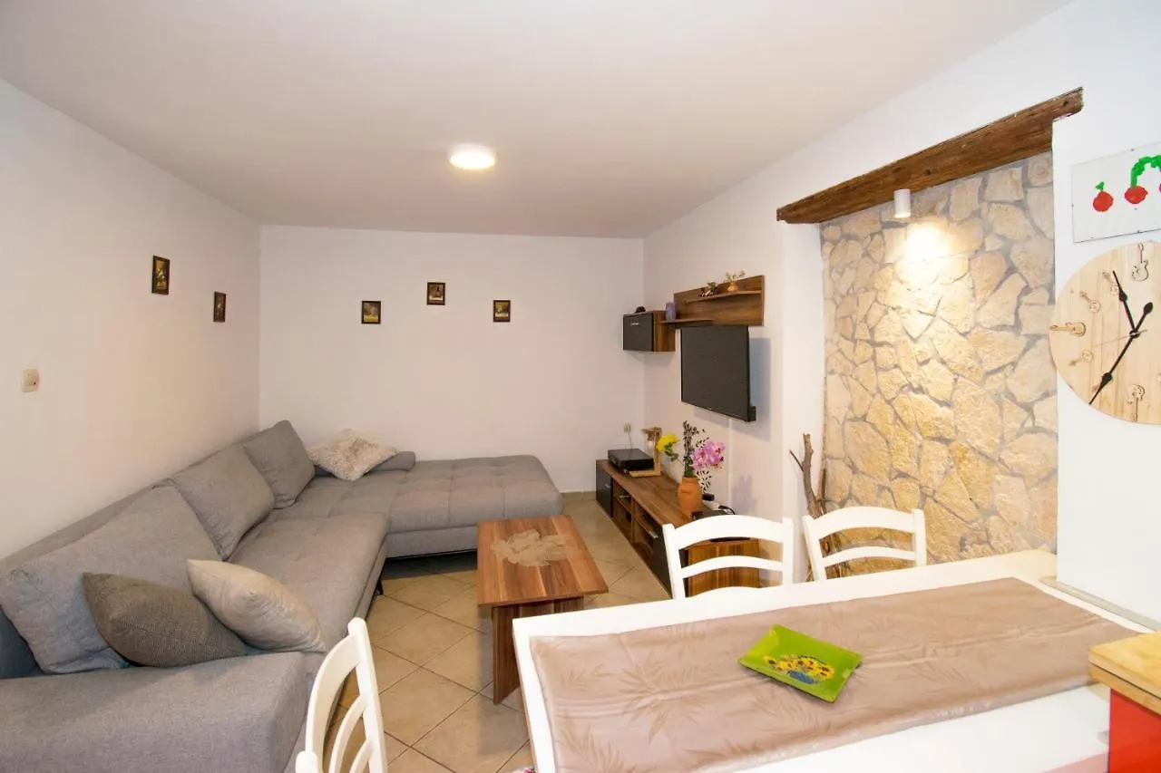 Apartman Maja 2 Premantura